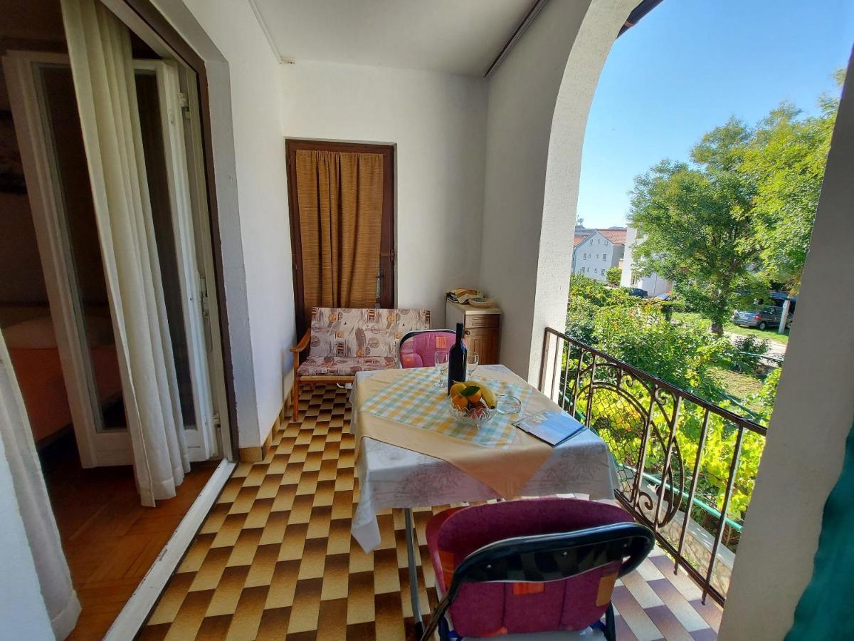 Apartments Fam Tomasic Baška Εξωτερικό φωτογραφία