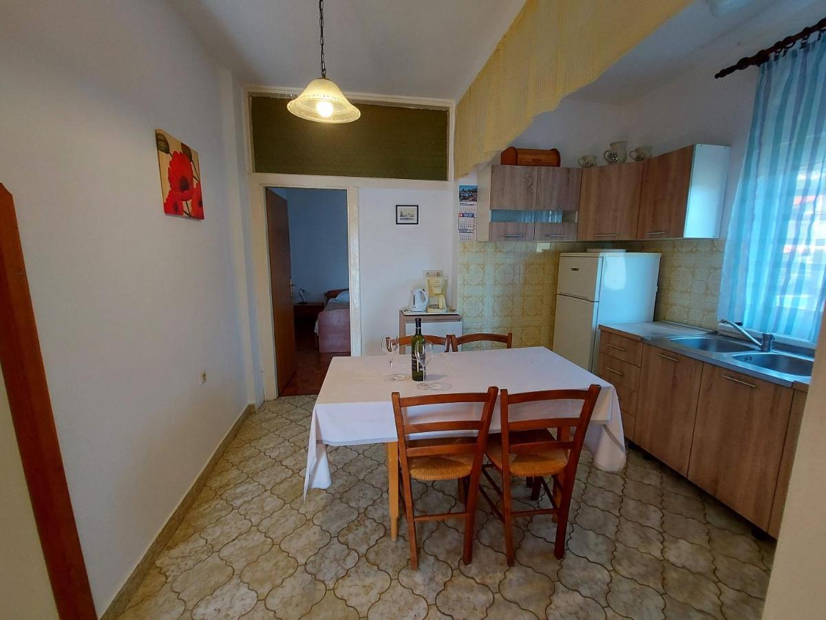 Apartments Fam Tomasic Baška Δωμάτιο φωτογραφία