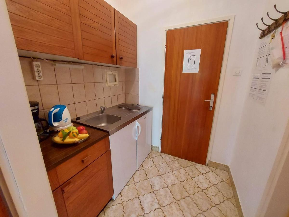 Apartments Fam Tomasic Baška Εξωτερικό φωτογραφία