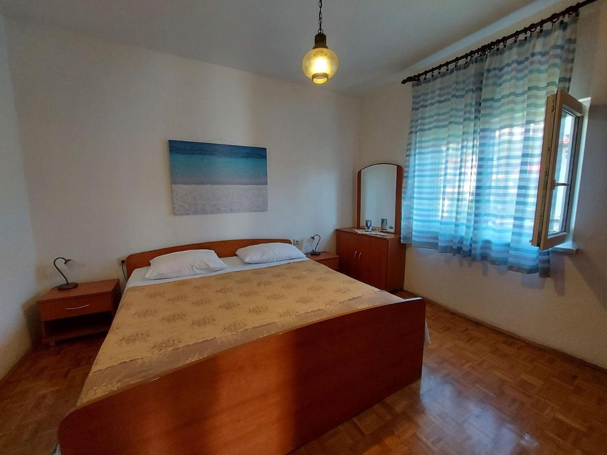 Apartments Fam Tomasic Baška Εξωτερικό φωτογραφία